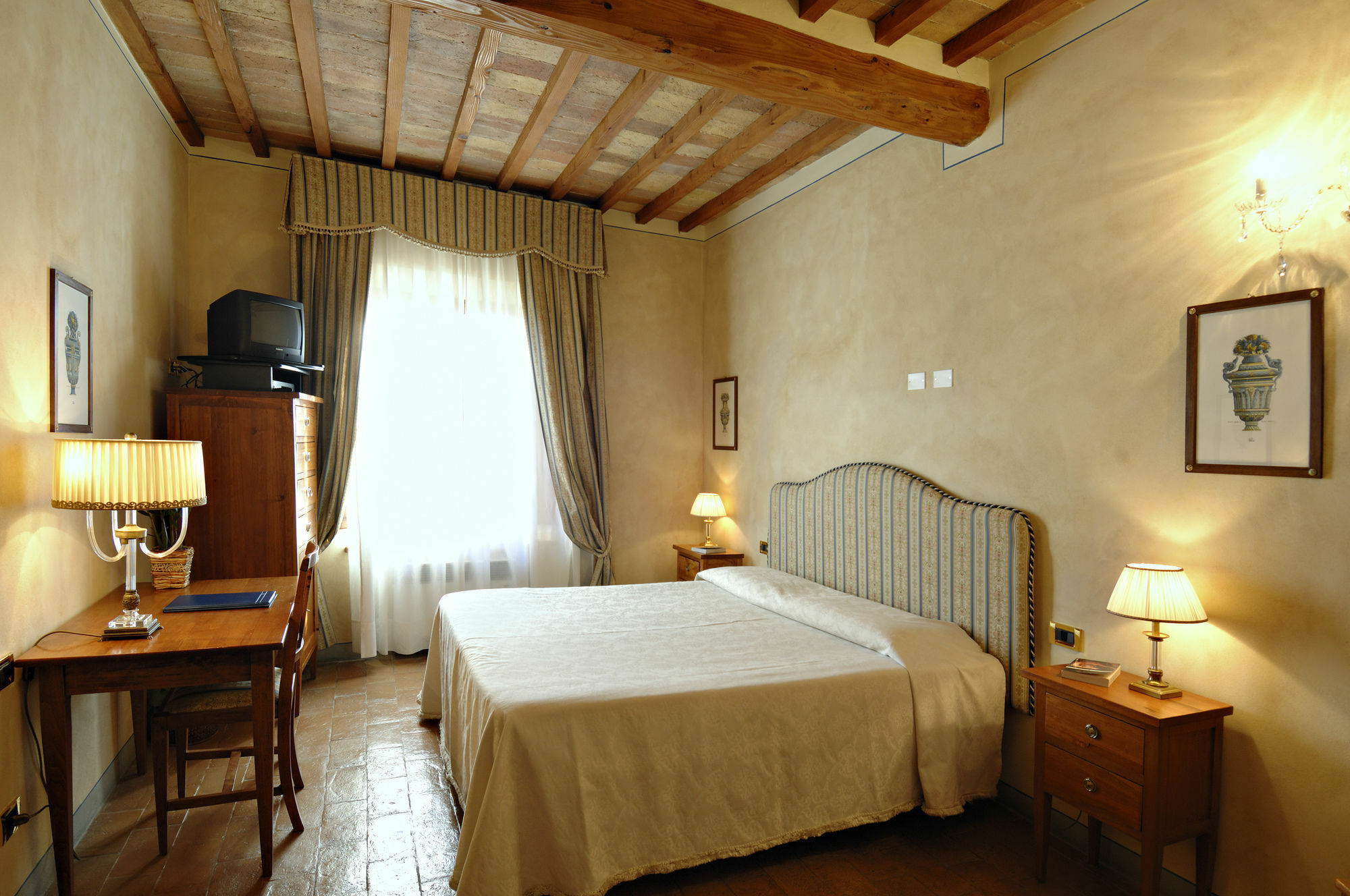 B&B Palazzo Al Torrione San Gimignano Exterior foto